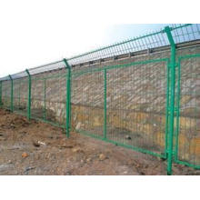 Anti-Corrosion Frame Fence in Factory for Railway